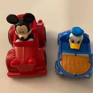 Mattel Disney 2016 Donald Boat car with Mickey car